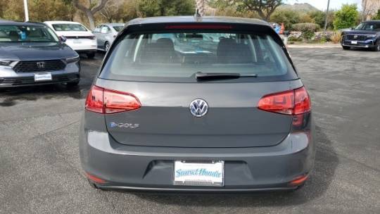 2016 Volkswagen e-Golf WVWKP7AU5GW911138