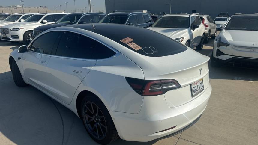 2019 Tesla Model 3 5YJ3E1EA6KF401515