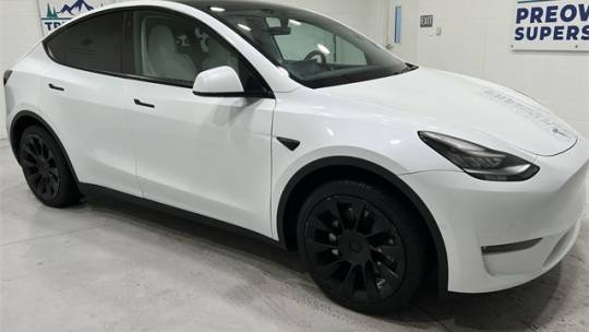 2020 Tesla Model Y 5YJYGDEE4LF046320