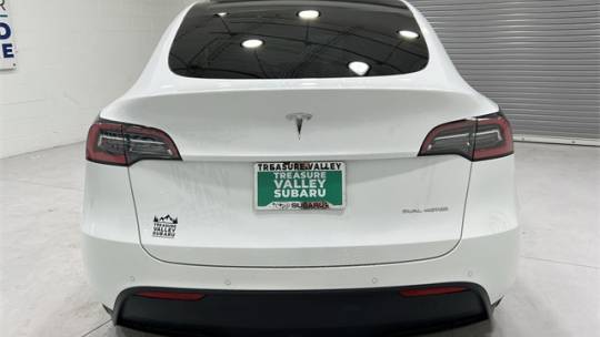 2020 Tesla Model Y 5YJYGDEE4LF046320