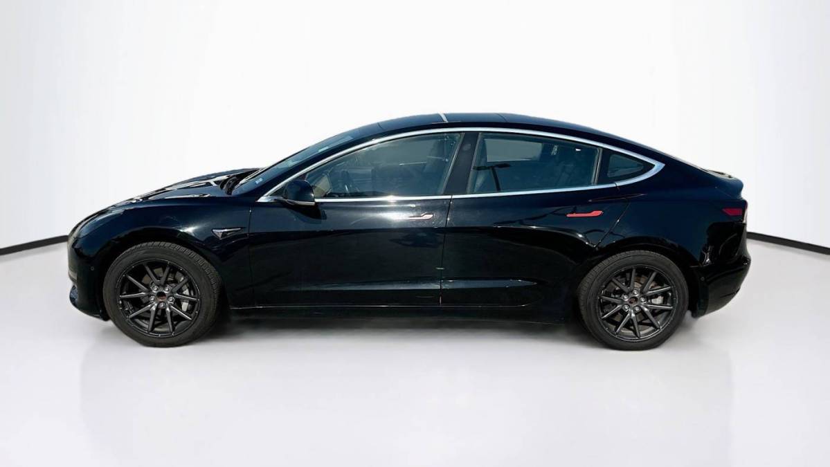 2018 Tesla Model 3 5YJ3E1EA8JF056969