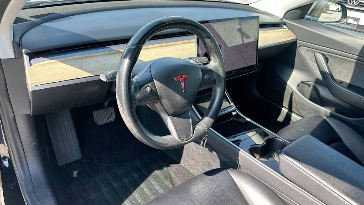 2018 Tesla Model 3 5YJ3E1EA8JF056969