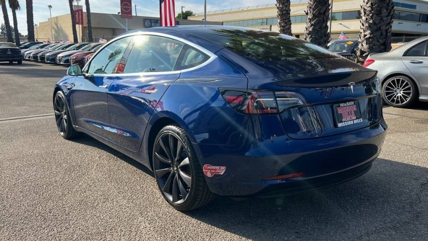 2018 Tesla Model 3 5YJ3E1EA7JF108981