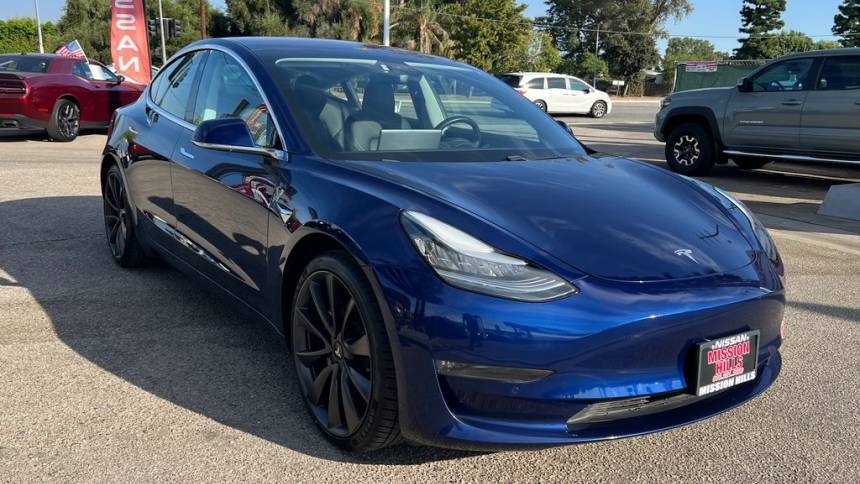 2018 Tesla Model 3 5YJ3E1EA7JF108981