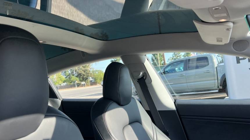 2018 Tesla Model 3 5YJ3E1EA7JF108981