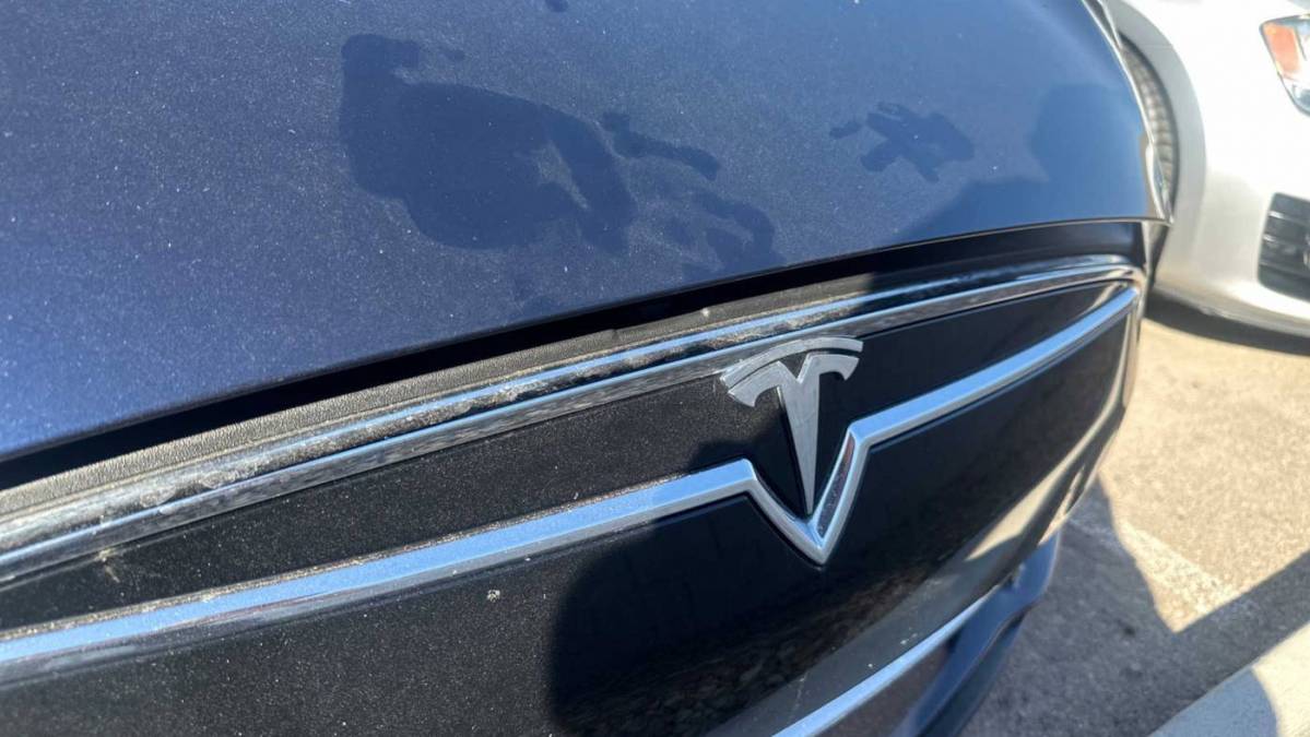 2014 Tesla Model S 5YJSA1H11EFP65509