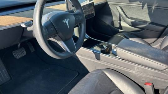 2019 Tesla Model 3 5YJ3E1EA8KF476541