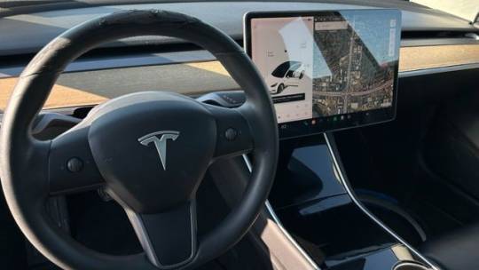 2019 Tesla Model 3 5YJ3E1EA8KF476541