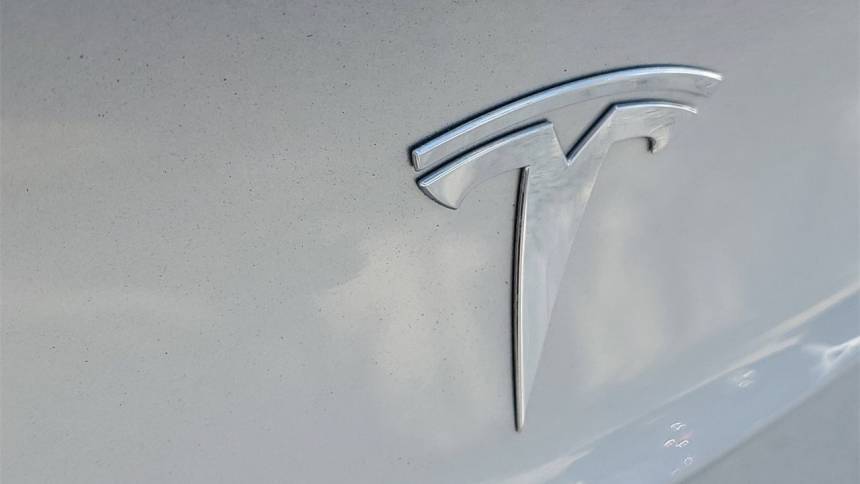 2018 Tesla Model 3 5YJ3E1EB6JF054436