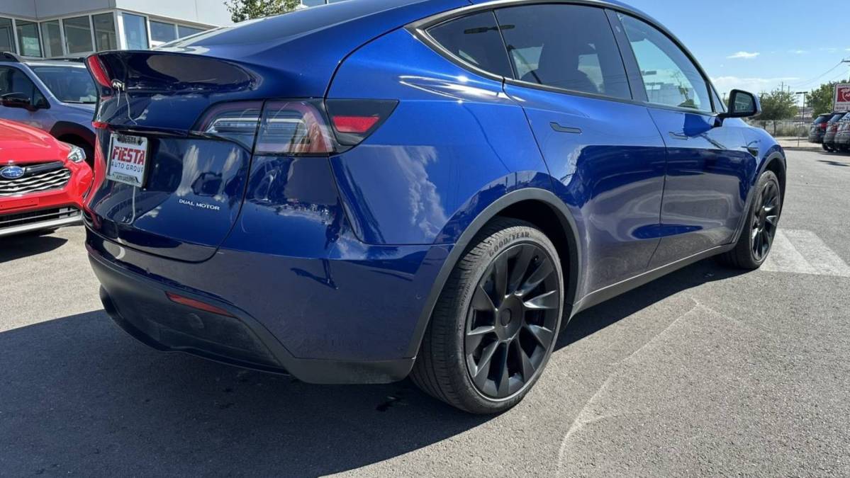 2020 Tesla Model Y 5YJYGDEE9LF008291