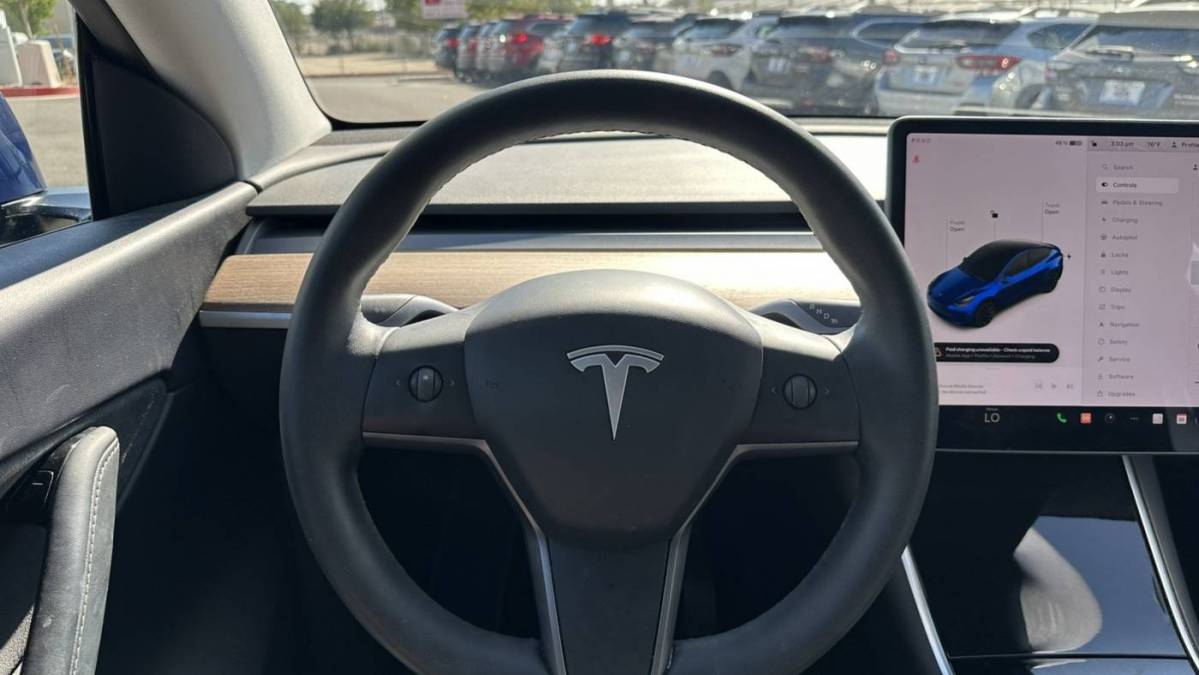 2020 Tesla Model Y 5YJYGDEE9LF008291