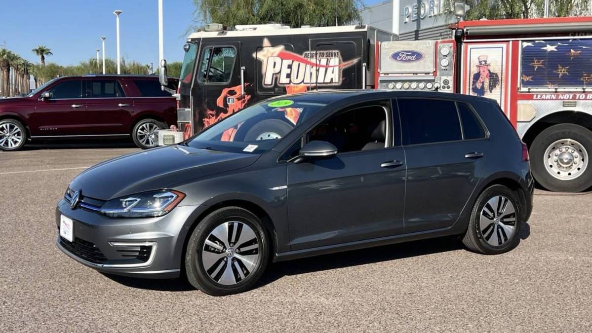 2019 Volkswagen e-Golf WVWPR7AU1KW907547