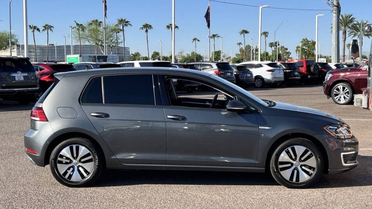 2019 Volkswagen e-Golf WVWPR7AU1KW907547