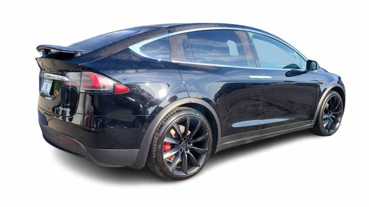 2020 Tesla Model X 5YJXCDE41LF233917