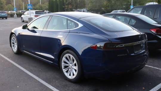 2017 Tesla Model S 5YJSA1E12HF210559