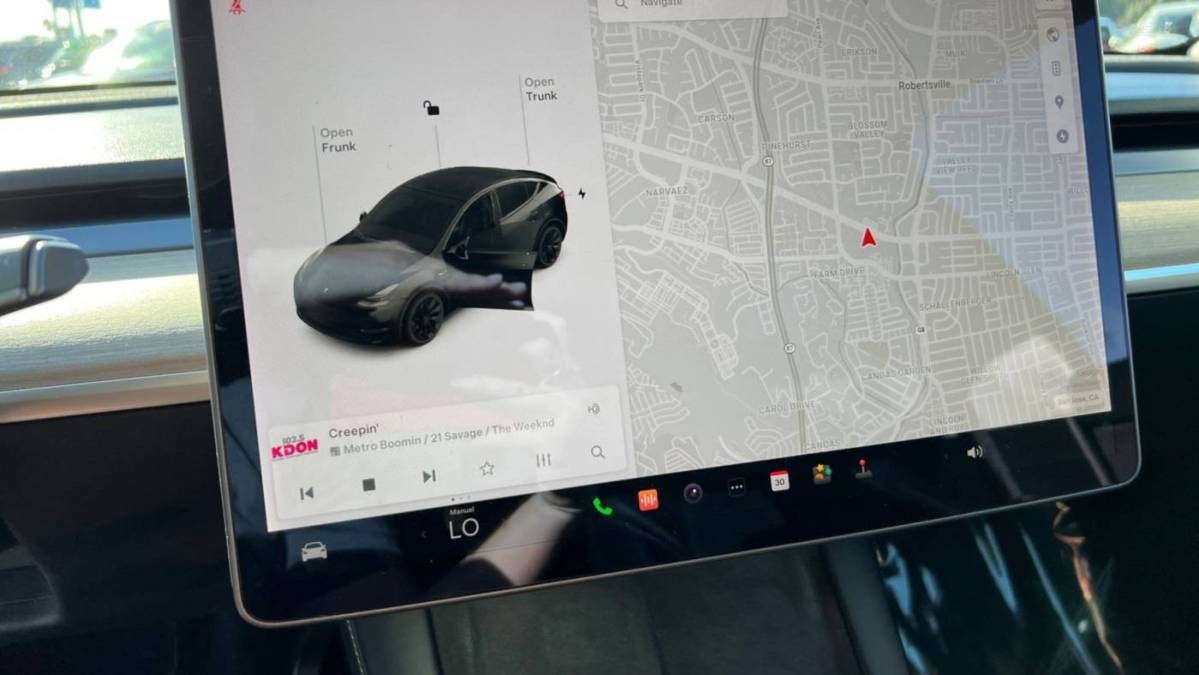 2021 Tesla Model Y 5YJYGDEE1MF274518