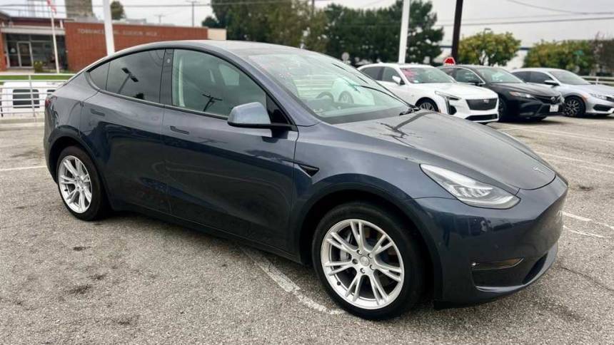 2021 Tesla Model Y 5YJYGDEE4MF149545