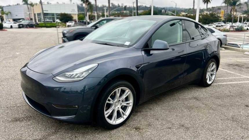 2021 Tesla Model Y 5YJYGDEE4MF149545