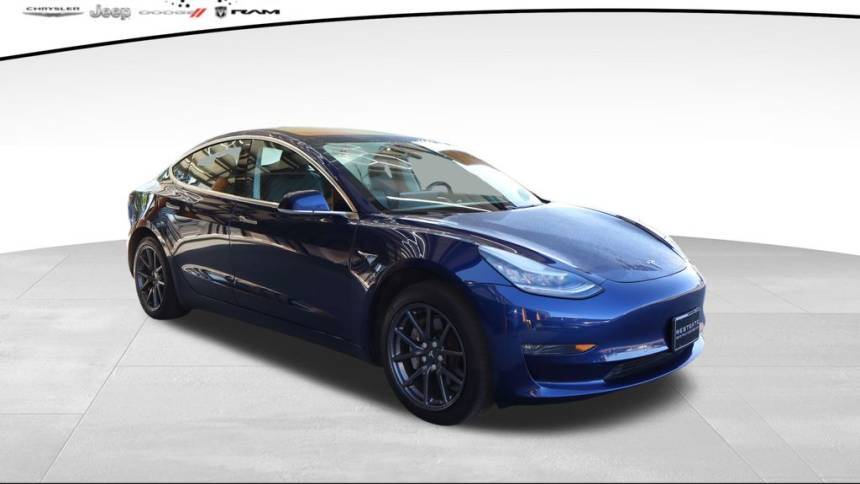 2018 Tesla Model 3 5YJ3E1EAXJF019535