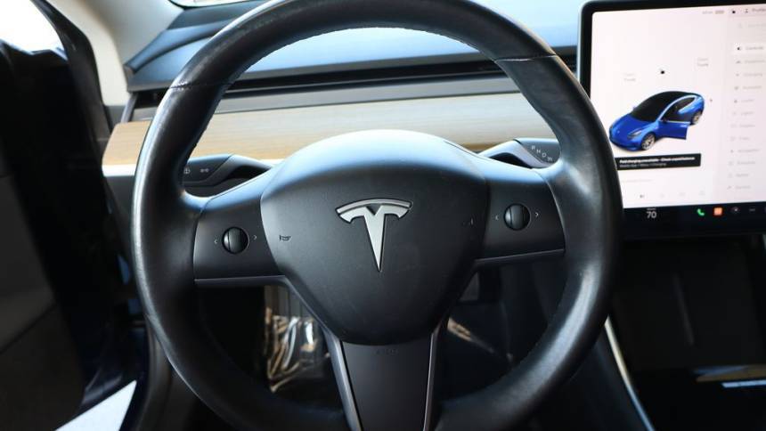 2018 Tesla Model 3 5YJ3E1EAXJF019535