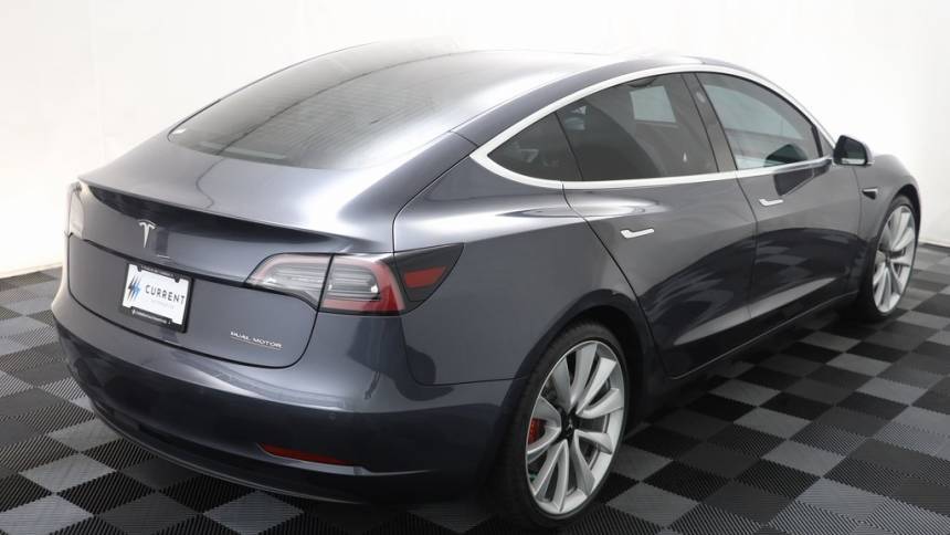 2018 Tesla Model 3 5YJ3E1EB7JF079135