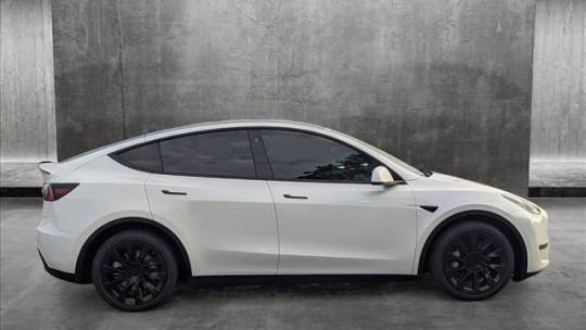 2021 Tesla Model Y 5YJYGDEE8MF278453