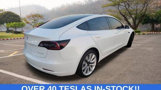 2018 Tesla Model 3 5YJ3E1EB1JF135599