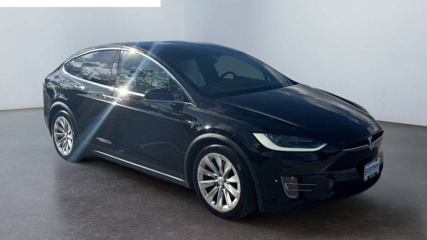 2017 Tesla Model X 5YJXCDE29HF034247