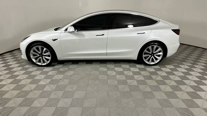 2018 Tesla Model 3 5YJ3E1EA2JF155920