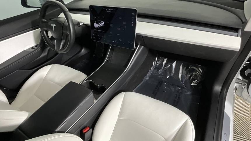 2018 Tesla Model 3 5YJ3E1EA2JF155920