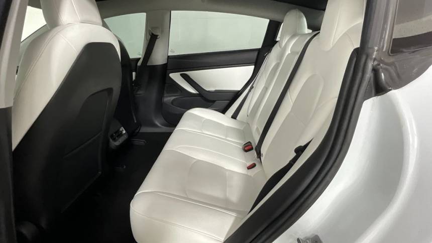 2018 Tesla Model 3 5YJ3E1EA2JF155920