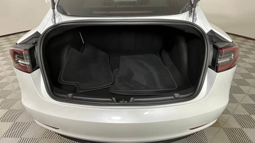 2018 Tesla Model 3 5YJ3E1EA2JF155920