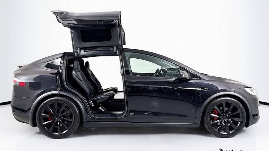 2016 Tesla Model X 5YJXCBE27GF010760