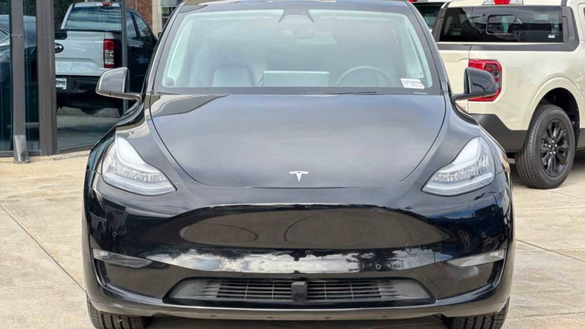 2020 Tesla Model Y 5YJYGDEE0LF017526