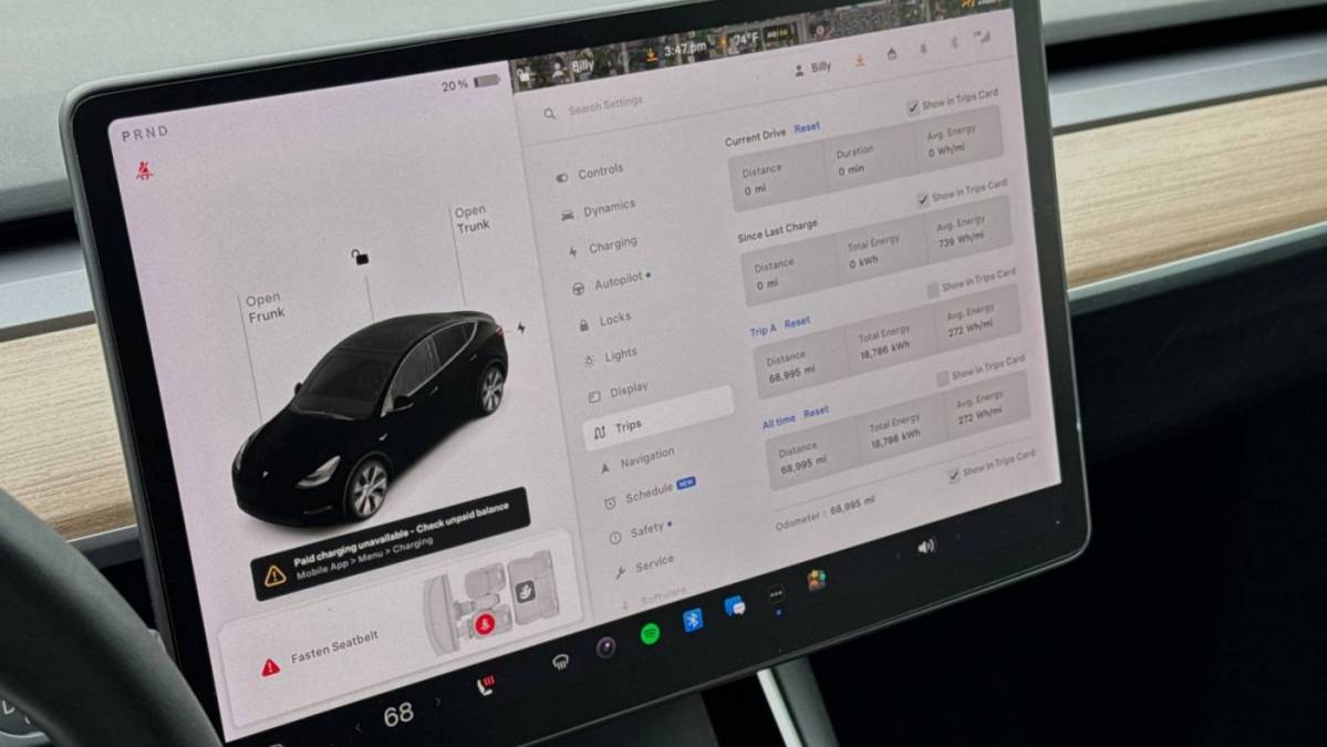 2020 Tesla Model Y 5YJYGDEE0LF017526