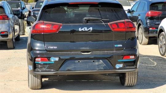 2022 Kia NIRO EV KNDCC3LG8N5118533