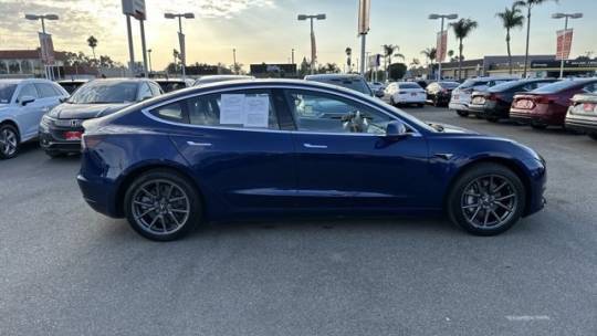 2018 Tesla Model 3 5YJ3E1EA9JF004279