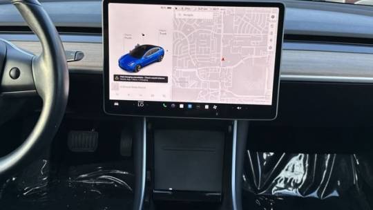 2018 Tesla Model 3 5YJ3E1EA9JF004279