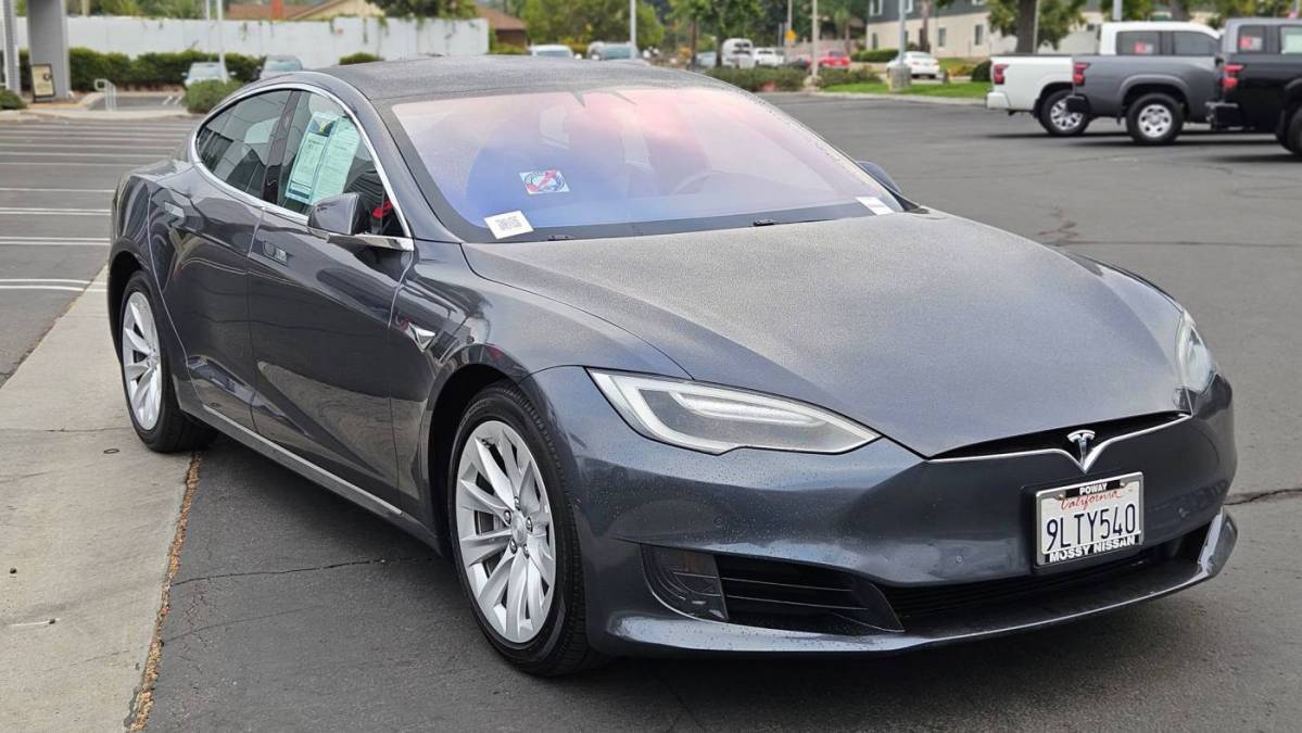 2017 Tesla Model S 5YJSA1E20HF208916