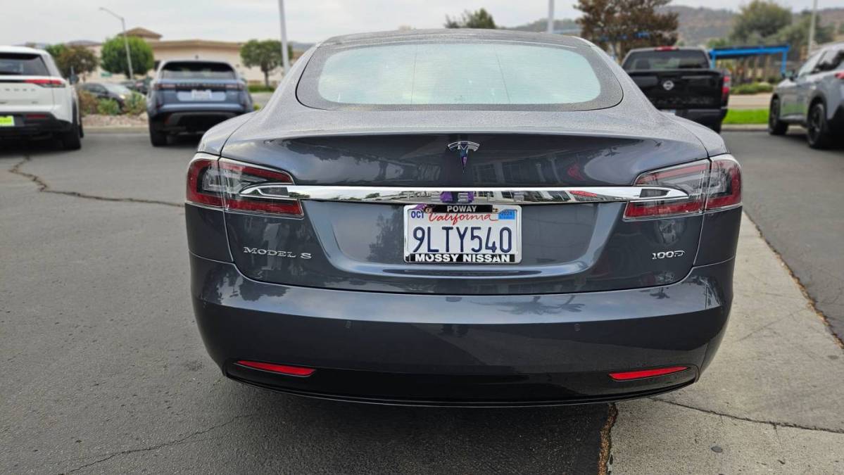 2017 Tesla Model S 5YJSA1E20HF208916