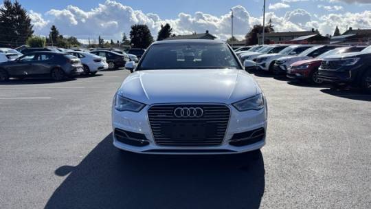 2016 Audi A3 Sportback e-tron WAUTPBFF7GA049293