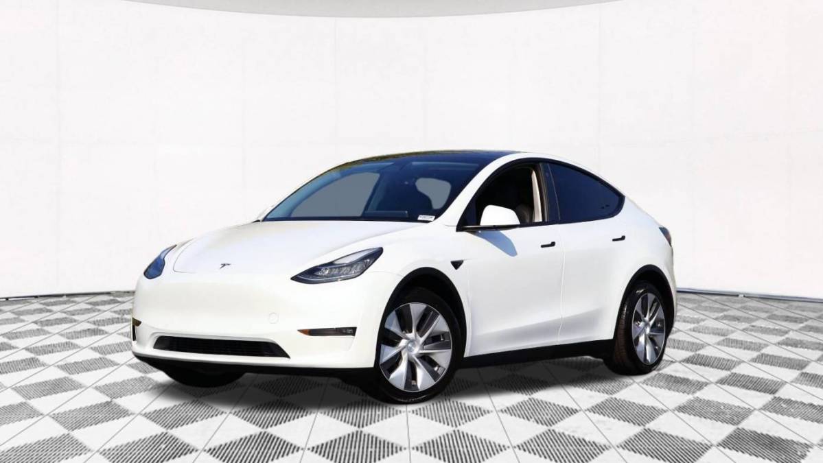 2021 Tesla Model Y 5YJYGDEE9MF199647