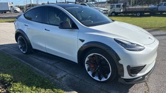 2020 Tesla Model Y 5YJYGDEE5LF022107