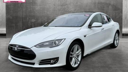 2015 Tesla Model S 5YJSA1H17FF081159