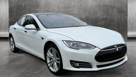 2015 Tesla Model S 5YJSA1H17FF081159