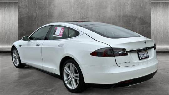 2015 Tesla Model S 5YJSA1H17FF081159