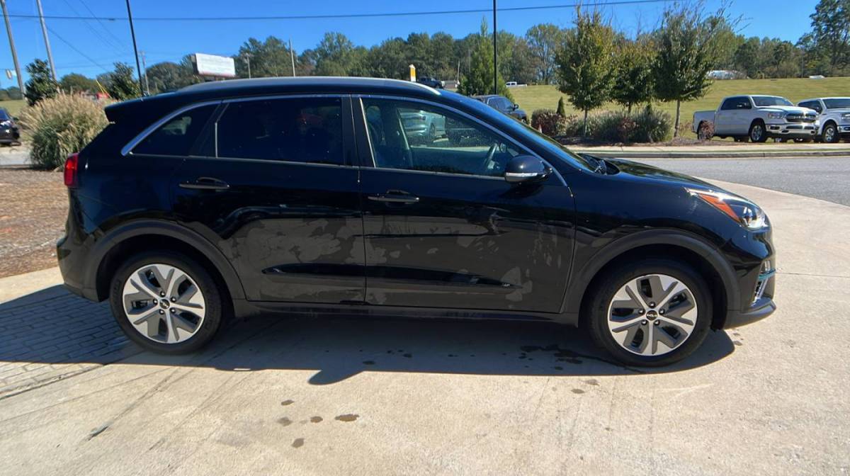 2022 Kia NIRO EV KNDCE3LG2N5140618