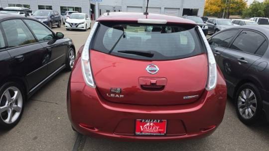 2014 Nissan LEAF 1N4AZ0CP9EC334915