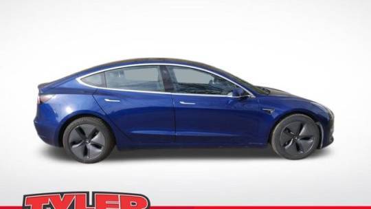 2020 Tesla Model 3 5YJ3E1EB1LF717401