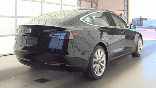 2019 Tesla Model 3 5YJ3E1EA0KF310692